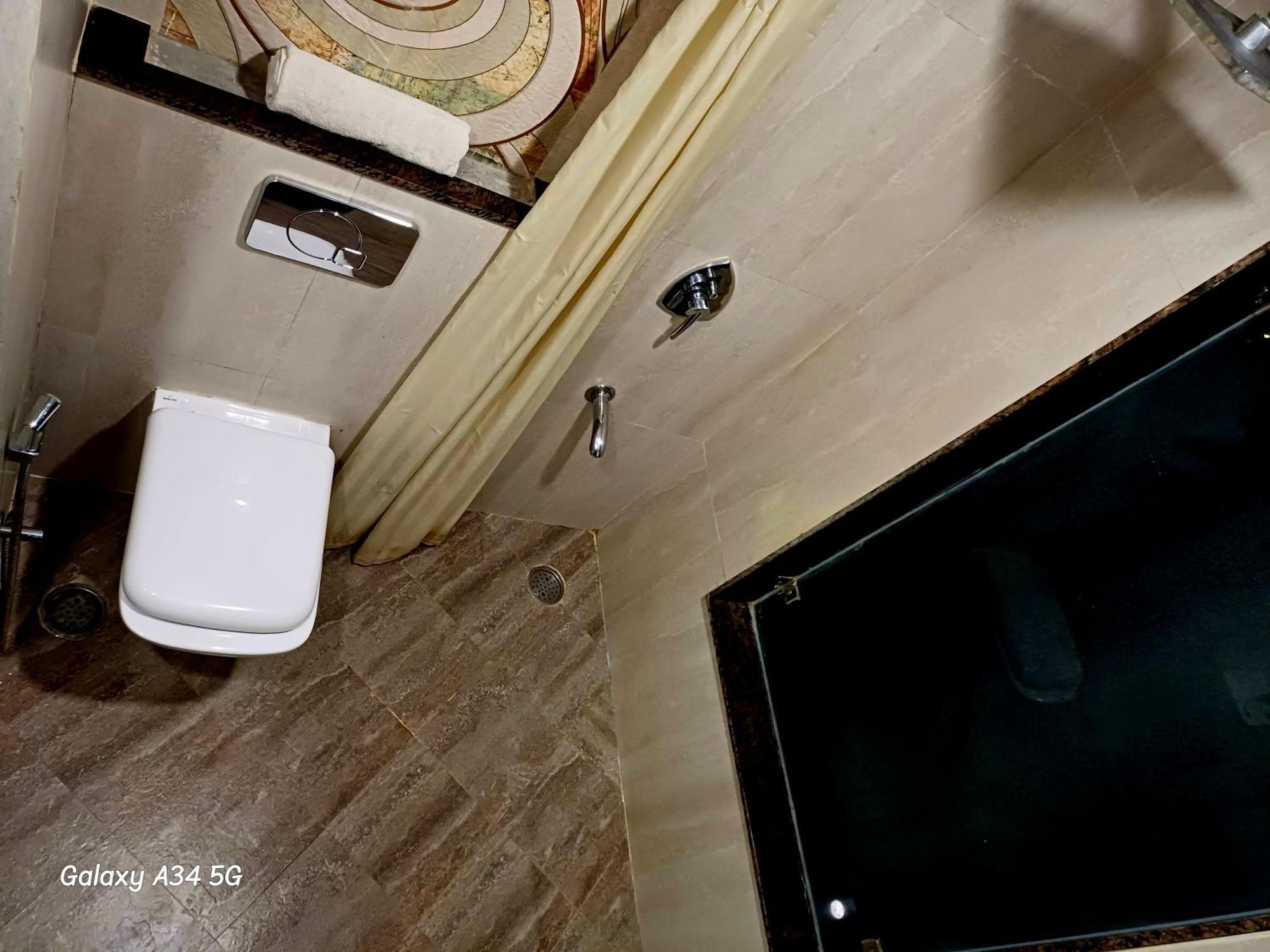 Hotel Suncity Plaza, Sitapura, Jaipur Luaran gambar