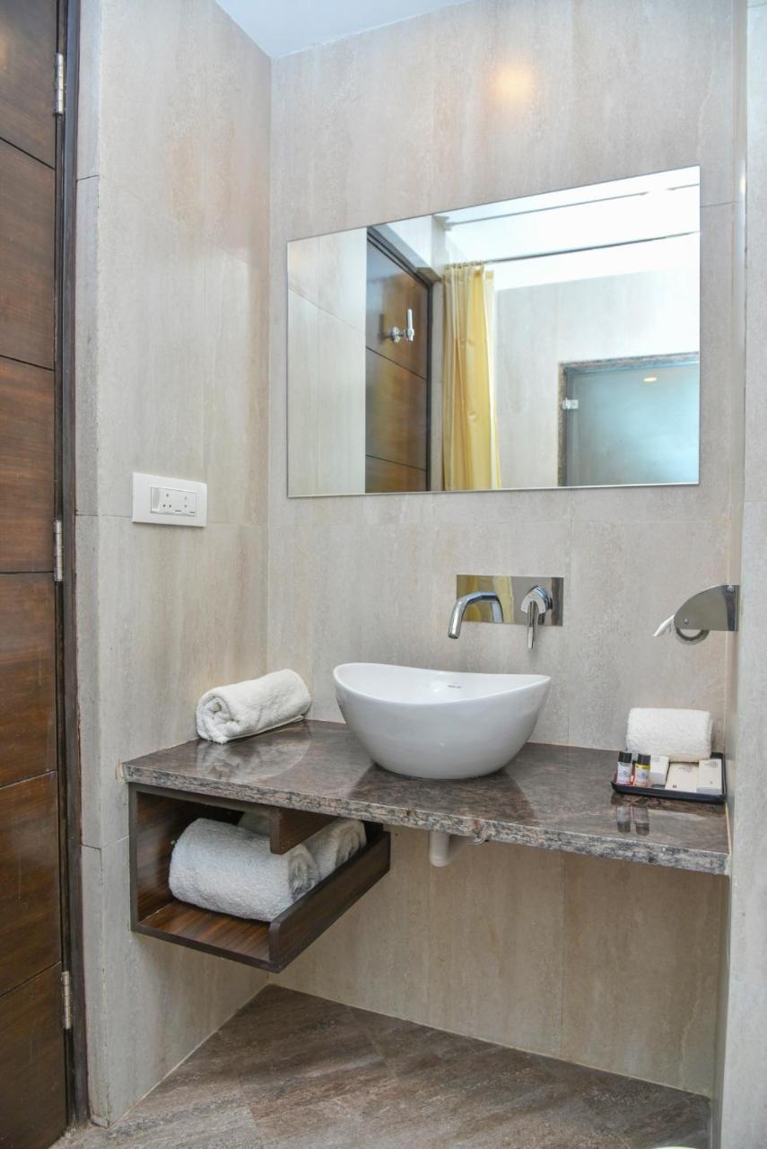 Hotel Suncity Plaza, Sitapura, Jaipur Bilik gambar